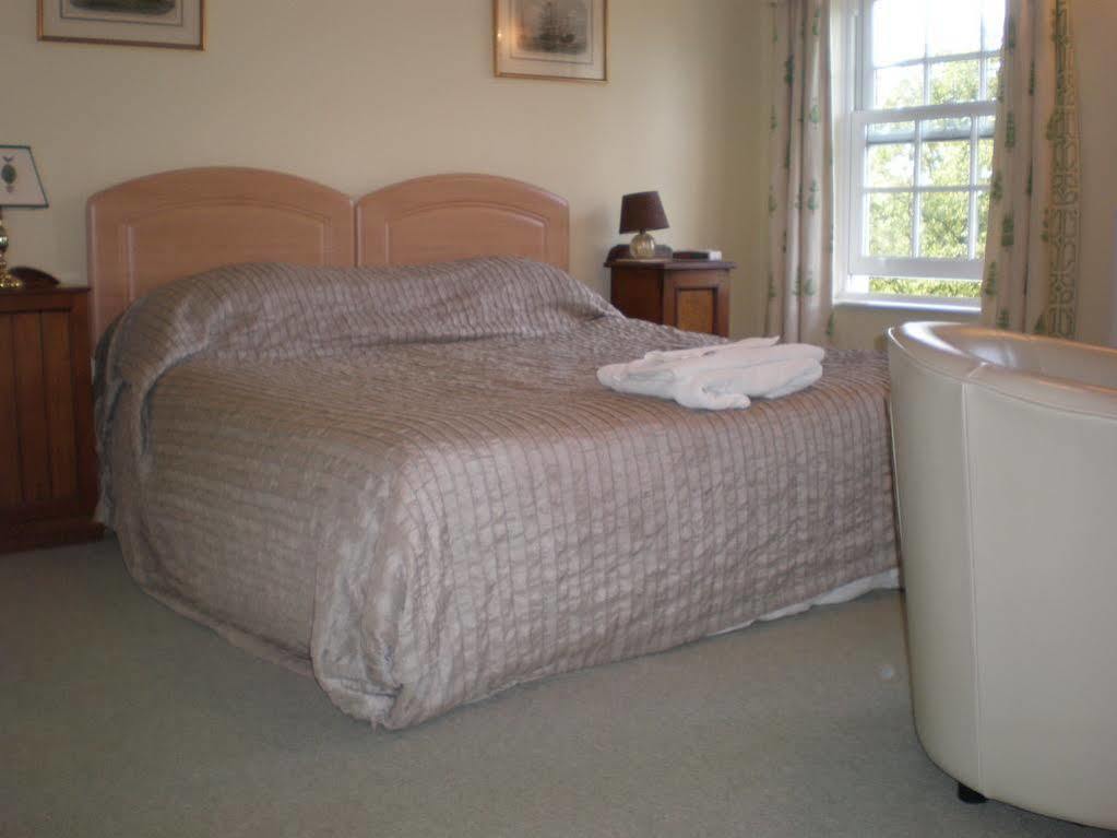 Austons Down Farm B&B Claverdon Ngoại thất bức ảnh